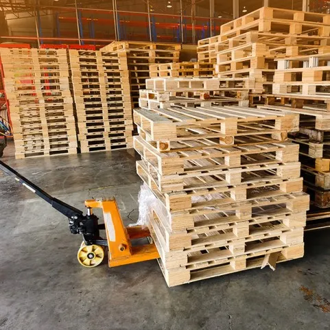 PALLET TRACKERS