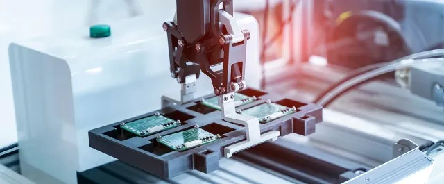 Żvilupp intern, teknoloġija 4G LTE: Is-serje FlexCom PRO qed titnieda